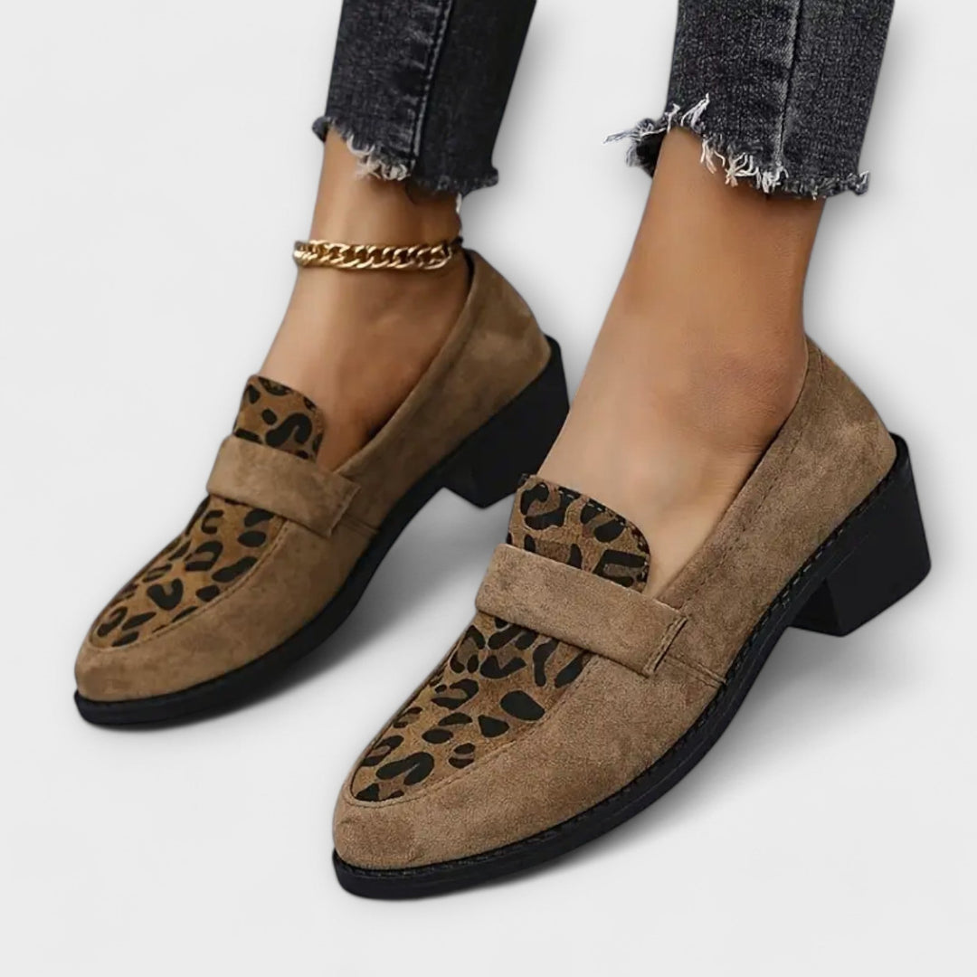 Karla – Elegant Women's Shoes with Leopard Print