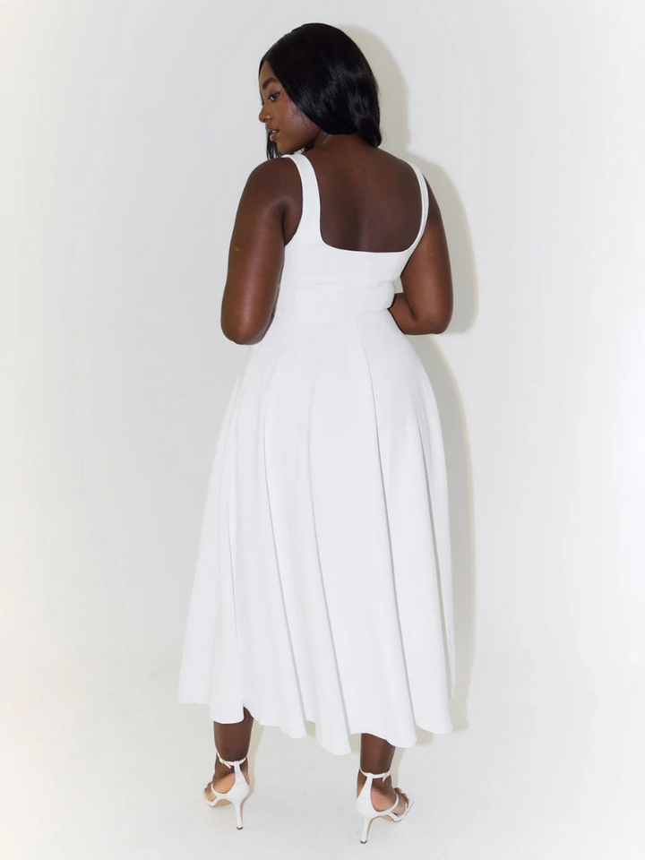 Valeria | Elegance and Style for Every Occasion